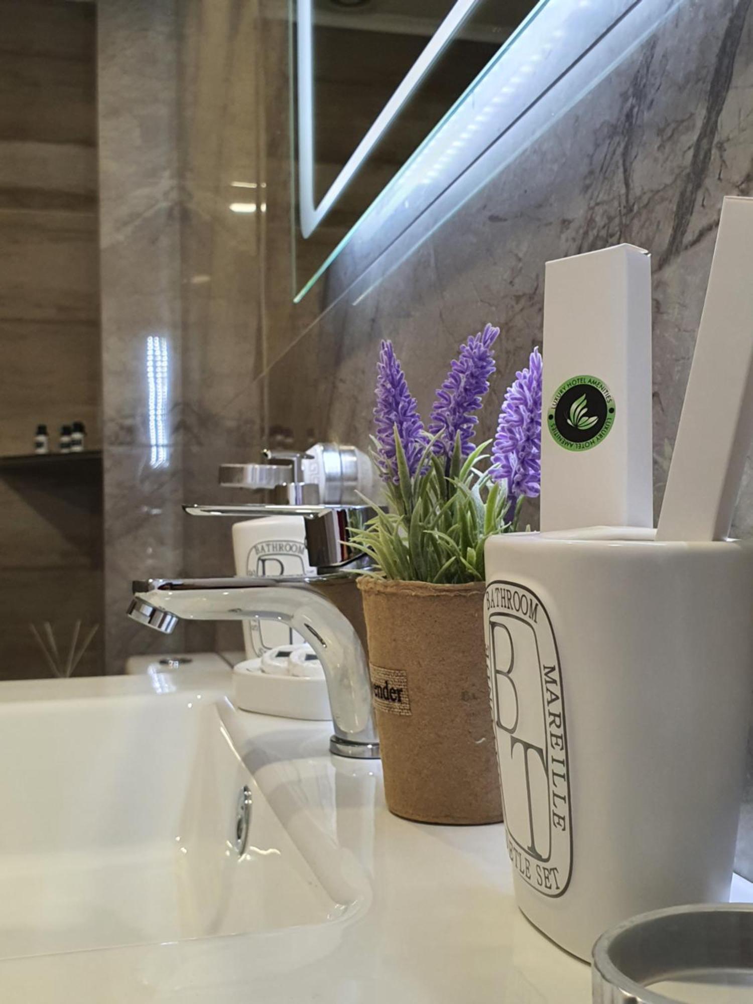 Flore Rooms Sarande Luaran gambar