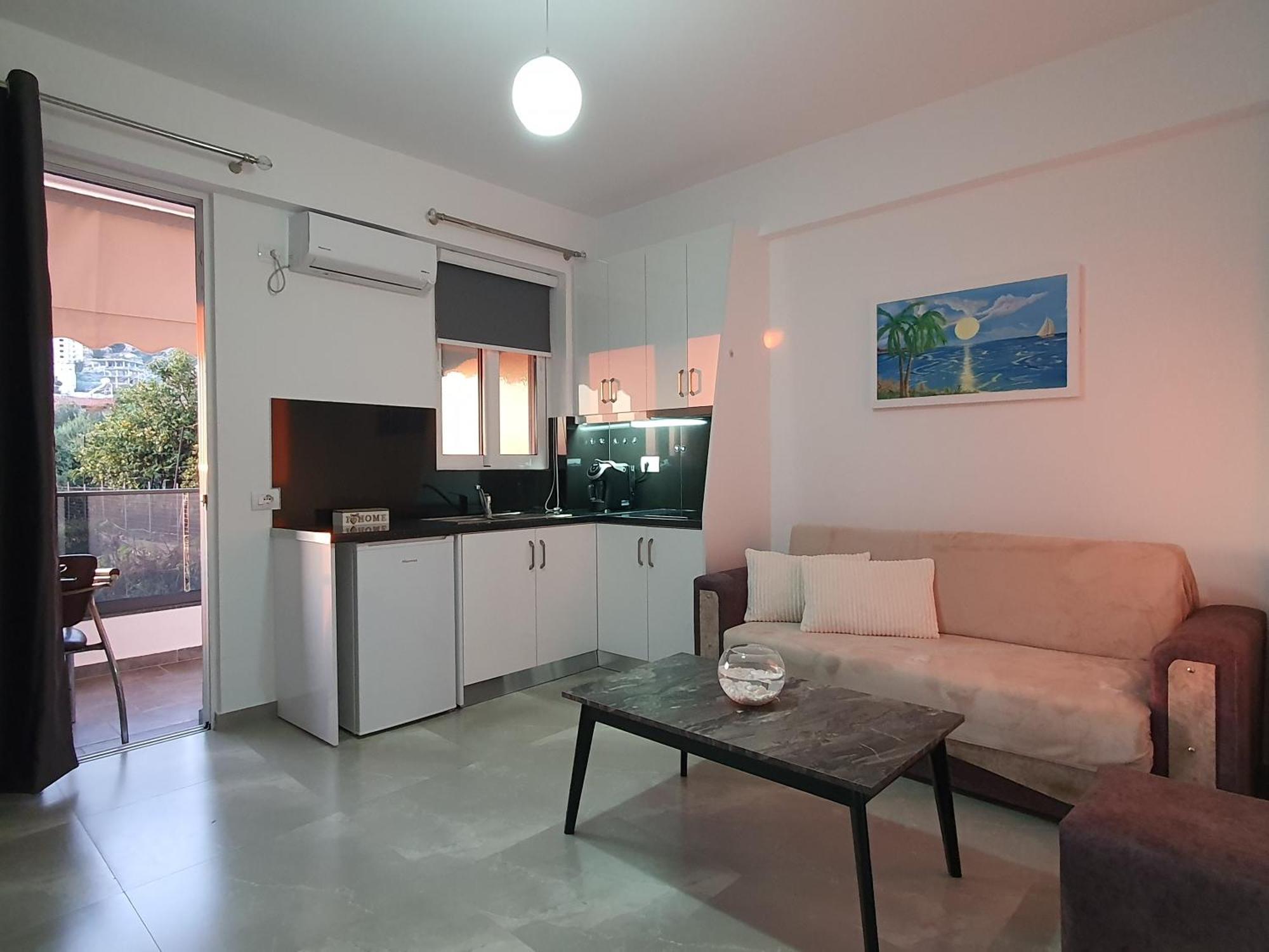 Flore Rooms Sarande Luaran gambar