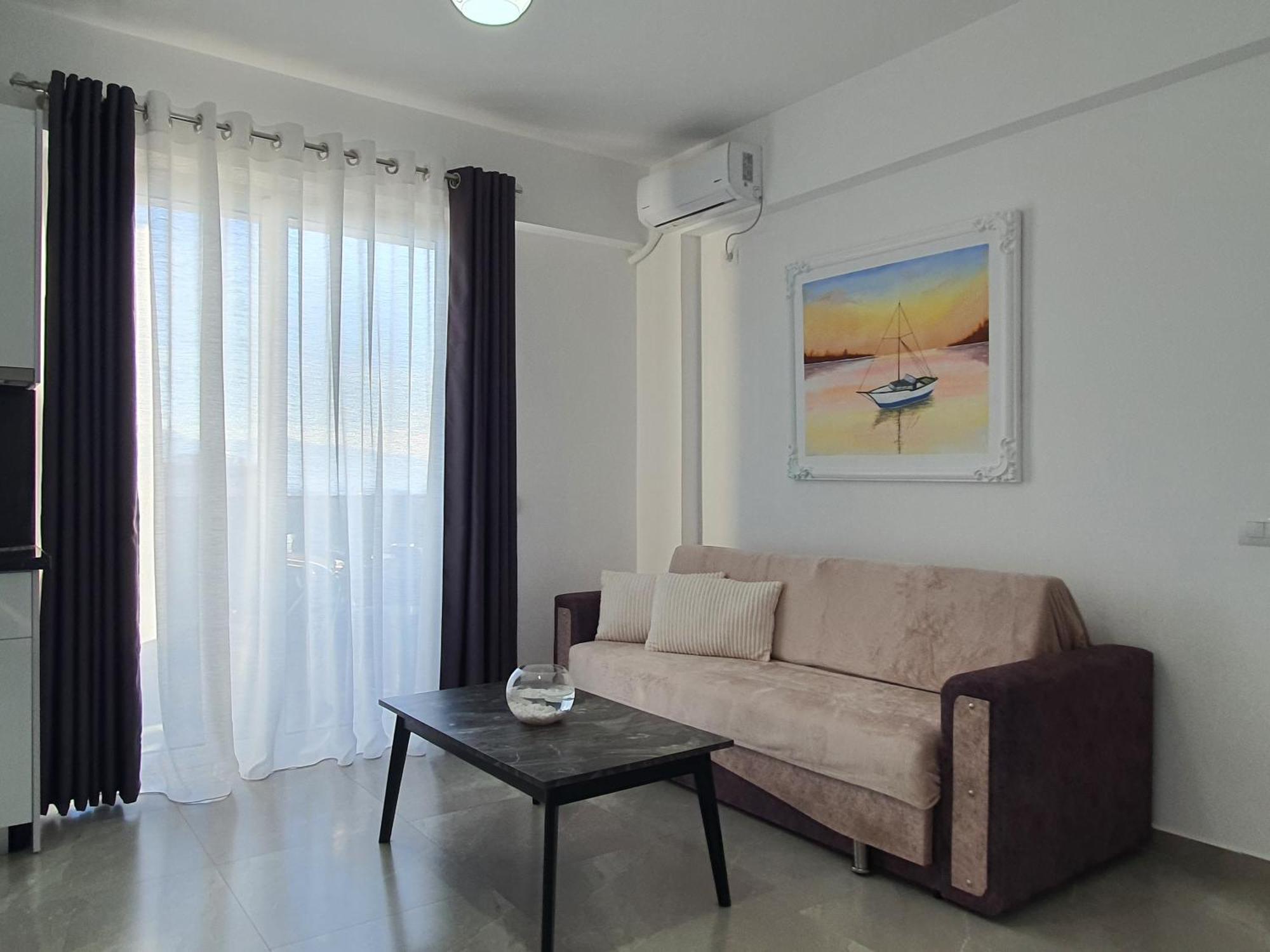 Flore Rooms Sarande Luaran gambar