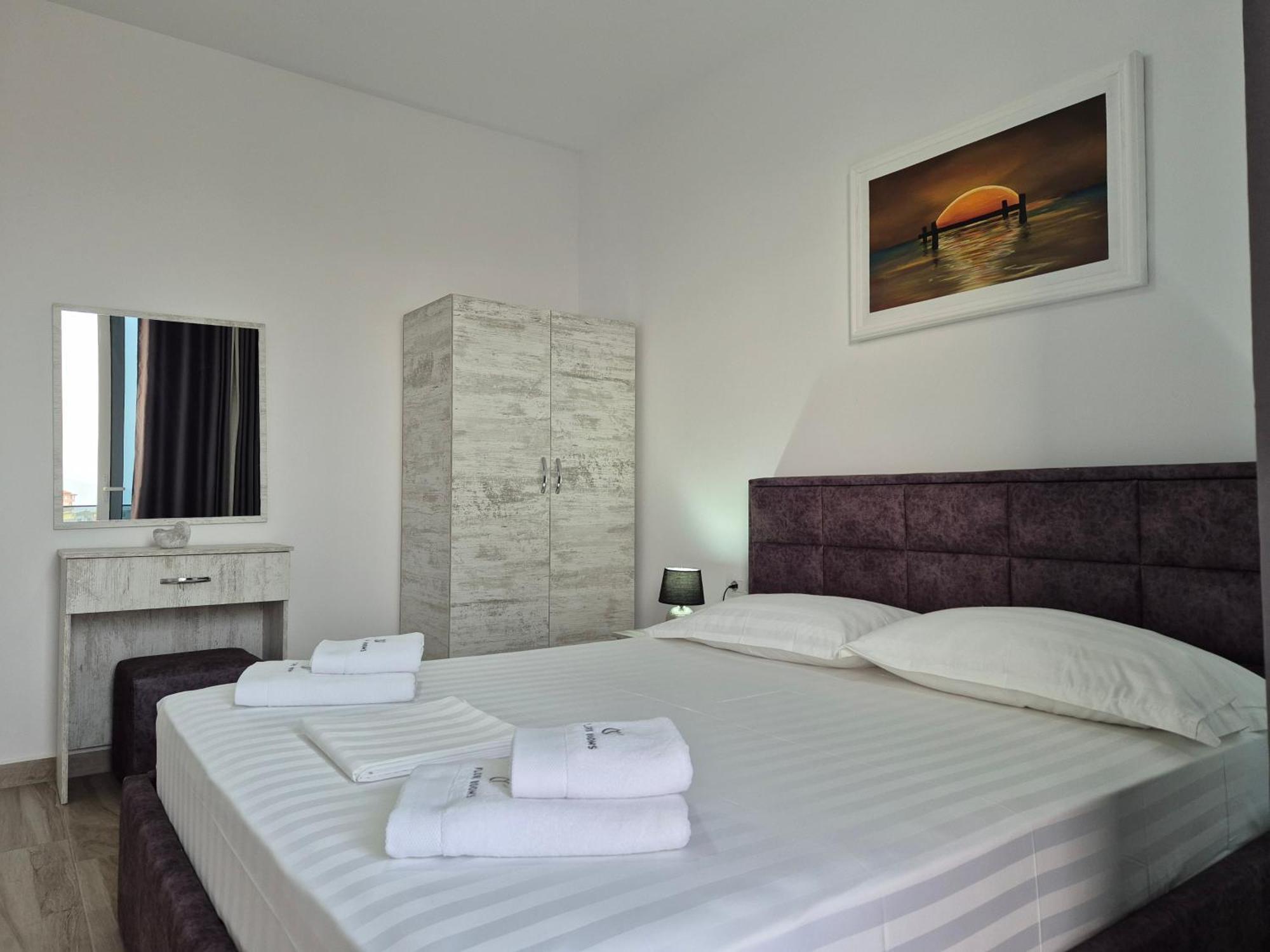 Flore Rooms Sarande Luaran gambar