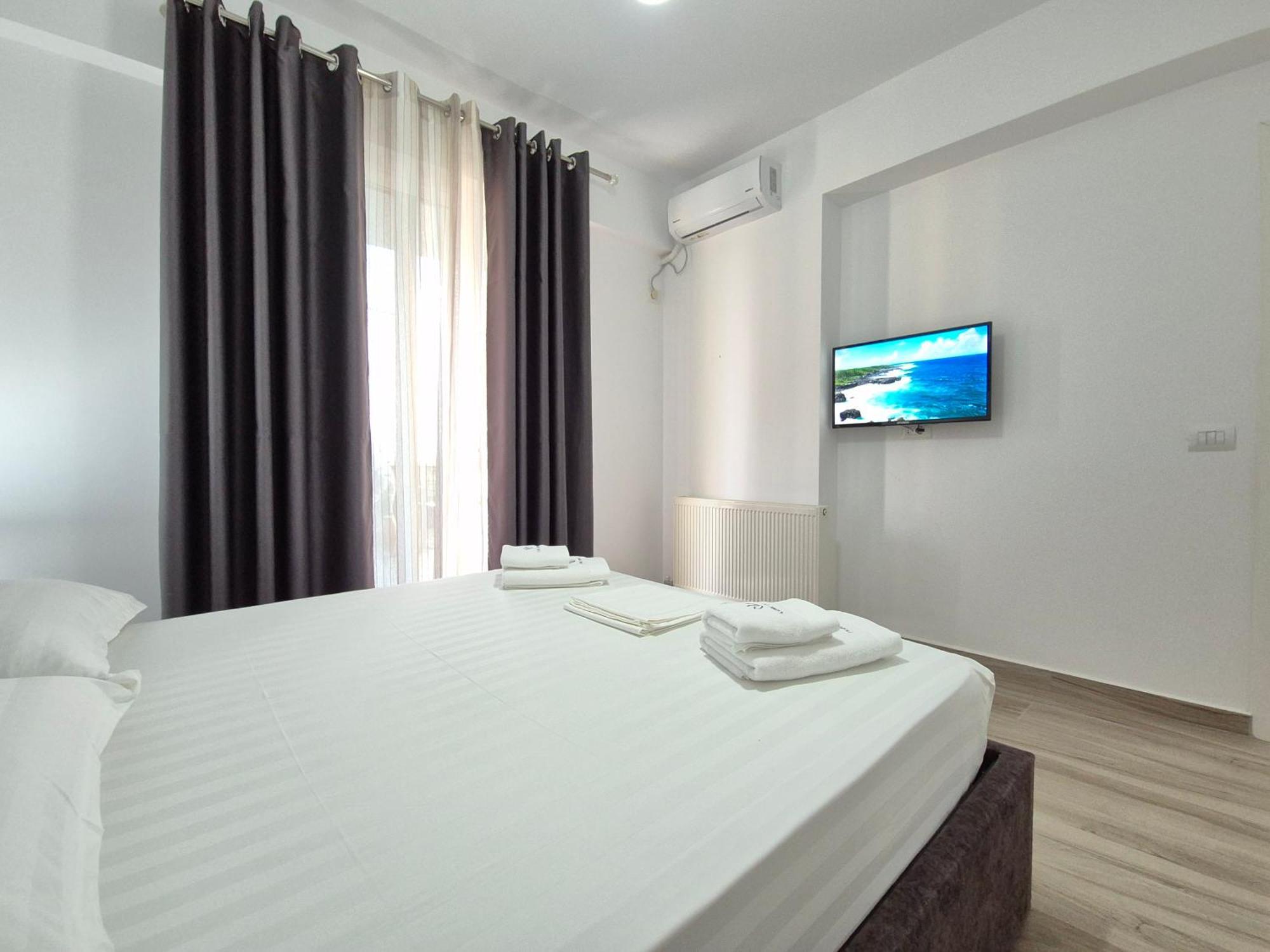 Flore Rooms Sarande Luaran gambar