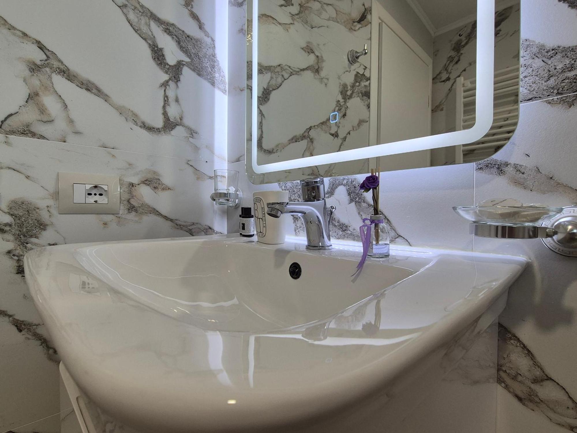 Flore Rooms Sarande Luaran gambar