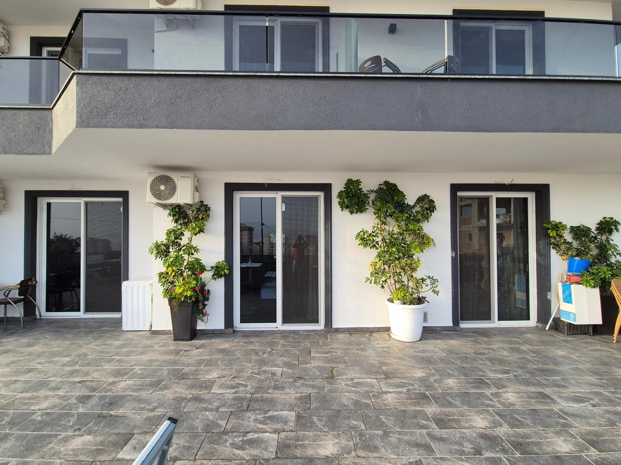 Flore Rooms Sarande Luaran gambar
